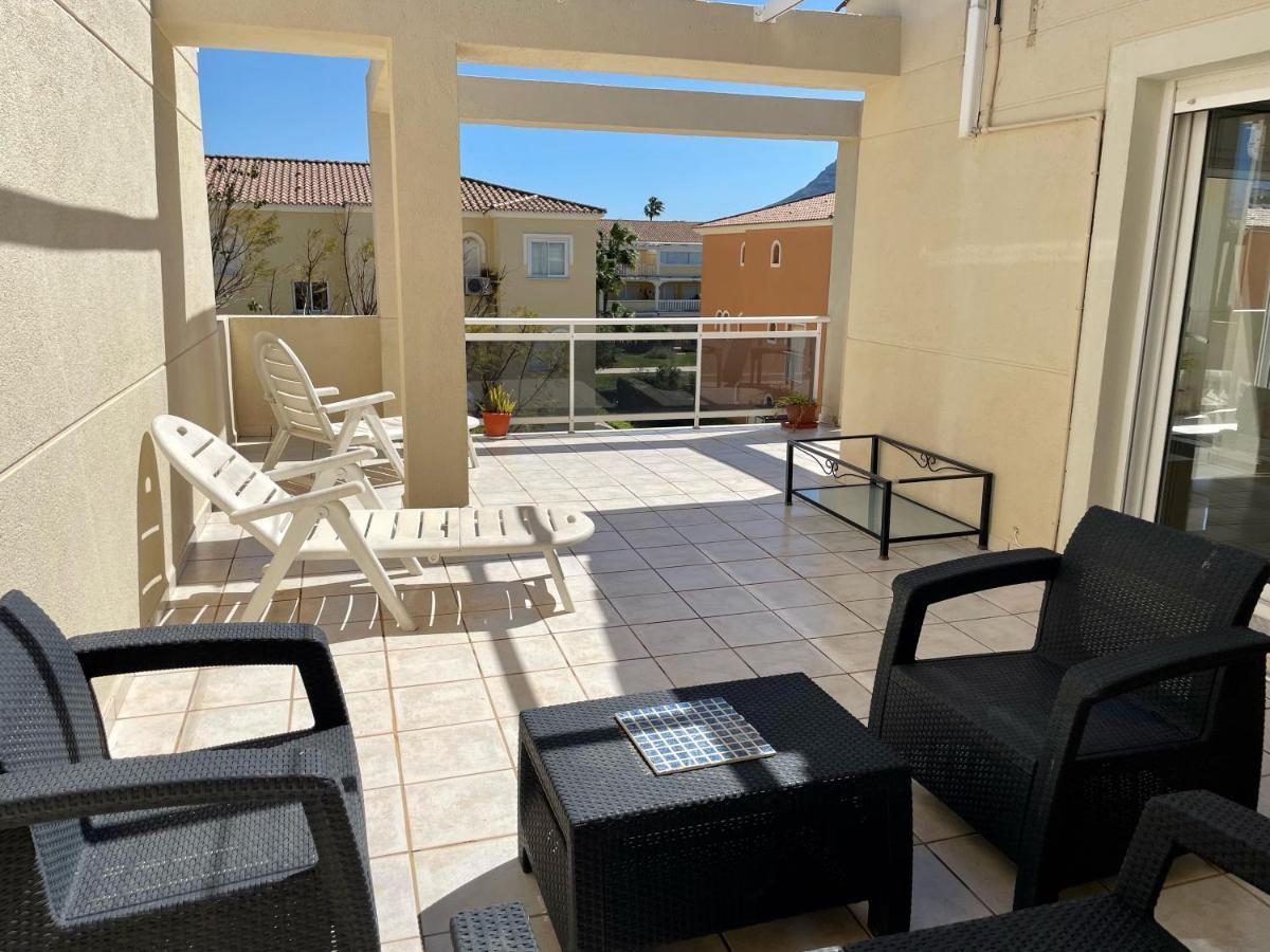 Rosaleda Locdenia Apartment Exterior photo