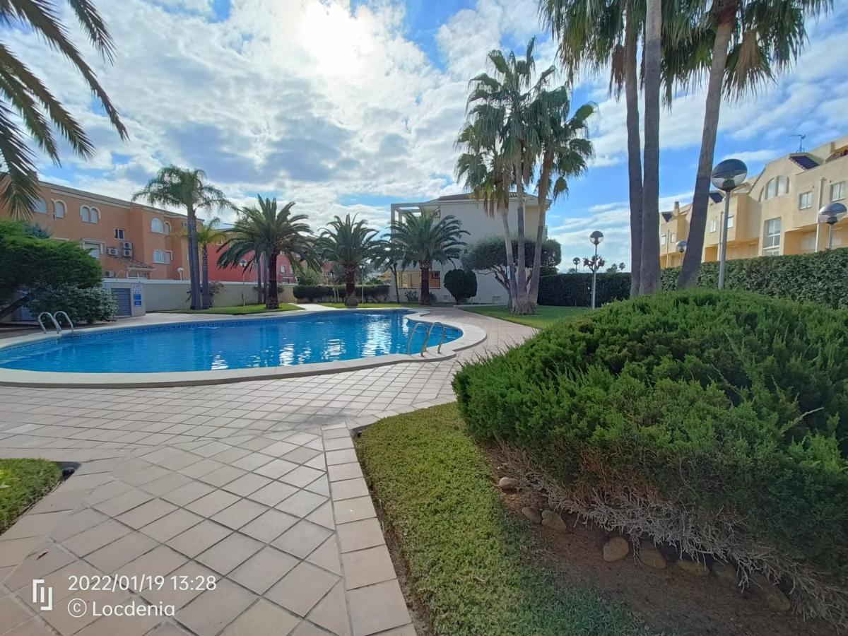 Rosaleda Locdenia Apartment Exterior photo